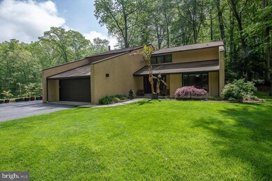 8 Running Brook Rd, Glen Mills, PA 19342 - photo 2