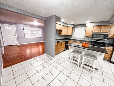 4119 Norfolk Ave, Lorain, OH 44055 - photo 6