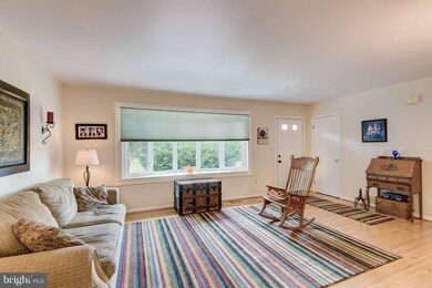 5832 Oklahoma Rd, Sykesville, MD 21784 - photo 6