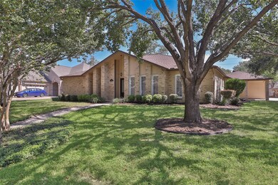 7402 E Suddley Castle St, Houston, TX 77095 - photo 2