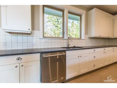 24415 NE Roman Ln, Newberg, OR 97132 - photo 5