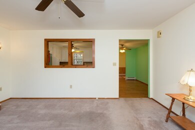 9 Craig Dr, MerriMacK, NH 03054 - photo 5