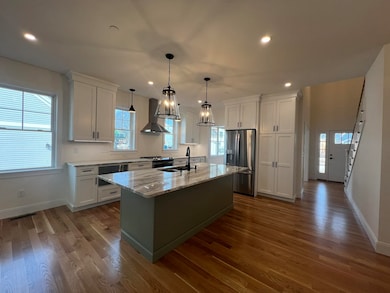216 Sage Ln unit 28, Portsmouth, NH 03801 - photo 2