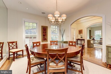 9400 Turnberry Dr, Potomac, MD 20854 - photo 4