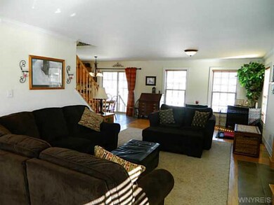 397 Drake Dr, North Tonawanda, NY 14120 - photo 2