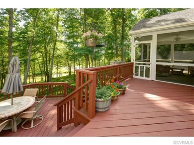 2-Tiered deck is perfect for entertaining!  The la