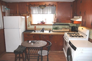 4362 Filter Rd, Harrison, MI 48625 - photo 4