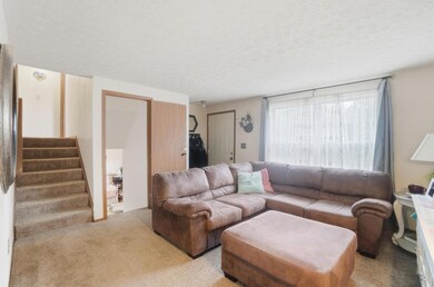 4950 Cherry Creek Pkwy S, Columbus, OH 43228 - photo 6