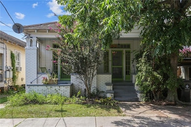 7222 Sycamore St, New Orleans, LA 70118 - photo 2