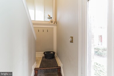 208 Mountainview Dr unit 208, Chesterbrook, PA 19087 - photo 4