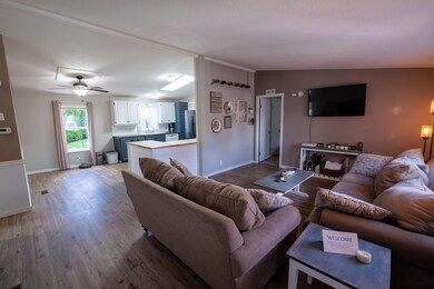 3-web-or-mls-JacksonREP_SWPhloxPond_4147