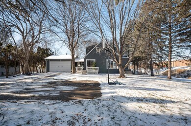 02_3105_Edgerton Front