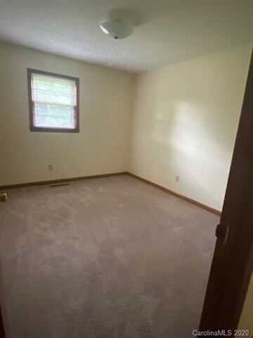 3521 36th Street Place NE, Hickory, NC 28601 - photo 3