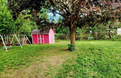 1905 Radnor Ave, Columbus, OH 43224 - photo 2