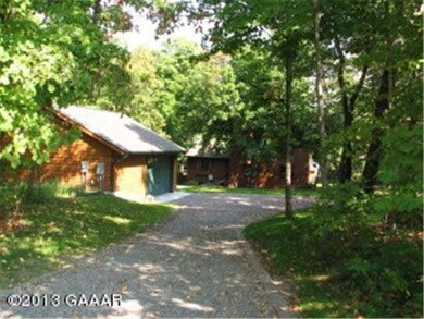 2041 Darling Heights Place NW, Alexandria, MN 56308 - photo 2