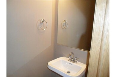Bathroom. Main Level 1/2 Bath