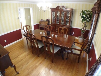 5782 Shady Ln, Bath, PA 18014 - photo 7