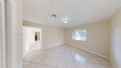 7880 Grand Canal Dr unit 1, Miami, FL 33144 - photo 7