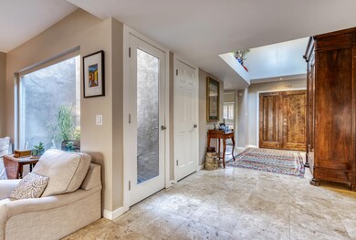 Atrium ~ Foyer
