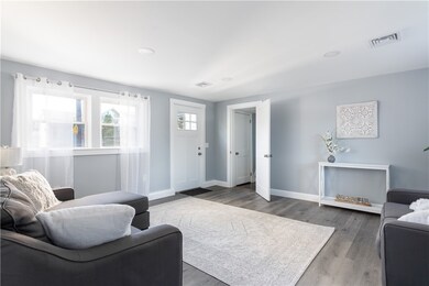57 Greene St, Warwick, RI 02886 - photo 3
