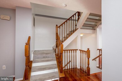 2118 Commissary Cir, Odenton, MD 21113 - photo 5