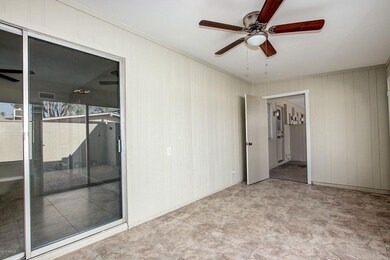 13647 N 111th Ave, Sun City, AZ 85351 - photo 6