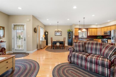 18 Nevins Dr unit 18, Londonderry, NH 03053 - photo 6