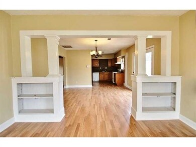 Breakfast Room.