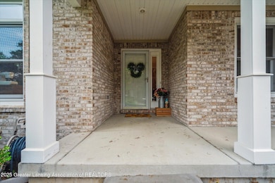 05-1058-Buckingham-Rd-Haslett-MI-48840-W