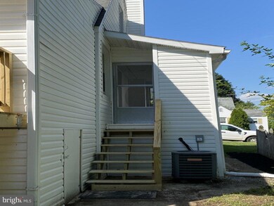 1021 Beechwood Dr, Hagerstown, MD 21742 - photo 4