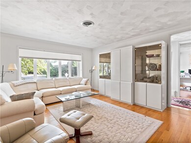 21 Marshall Rd, Cranston, RI 02920 - photo 5