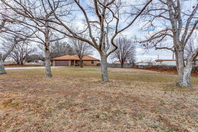 1531 E Reno Rd, Azle, TX 76020 - photo 2