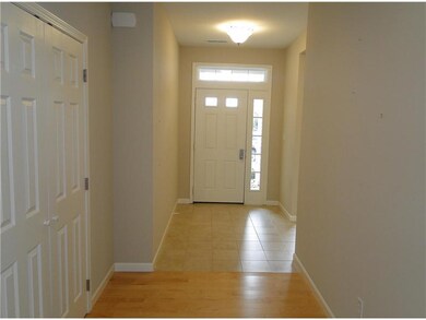 Entry/Foyer.