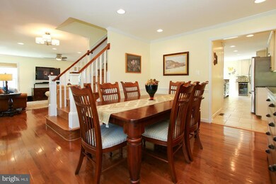 13377 Springhaven Dr, Fairfax, VA 22033 - photo 5
