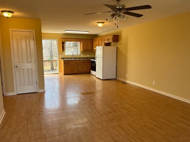 112 Wheeler St, Shelbyville, TN 37160 - photo 2