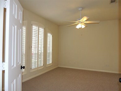 31202 Columba Ct, Tomball, TX 77375 - photo 6