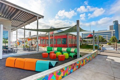 Torchy's offers covered outdoor seating options as