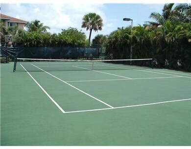 6511 Emerald Dunes Dr unit 307, West Palm Beach, FL 33411 - photo 6