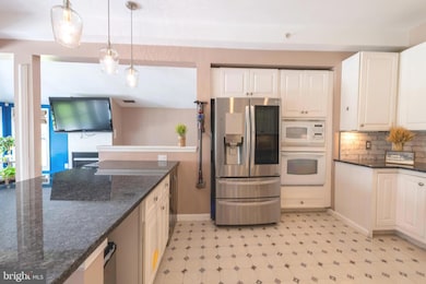 802 Walnut Ave, North Beach, MD 20714 - photo 7