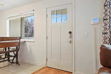 1111 S Garland St, Nampa, ID 83686 - photo 4