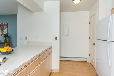 Kitchen 8957-FULL