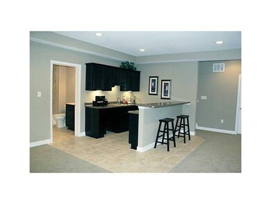 12620 Broadmoor Ct S, Fishers, IN 46037 - photo 5