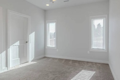 211 21st St, Beloit, KS 67420 - photo 4