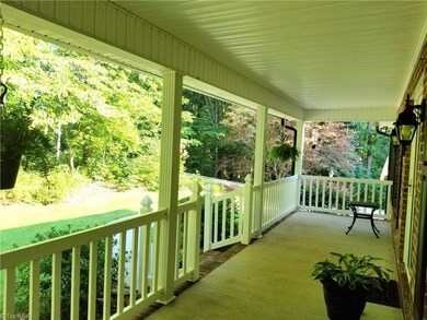 1893 Woodlane Ct, Asheboro, NC 27205 - photo 2