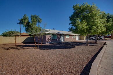4002 E Devonshire Ave, Phoenix, AZ 85018 - photo 6