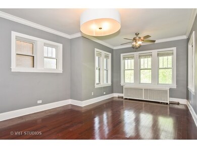 647 W Sheridan Rd unit 4E, Chicago, IL 60613 - photo 2