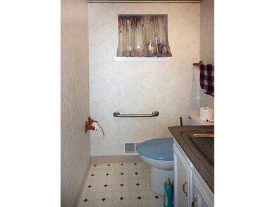 Partial Bath.