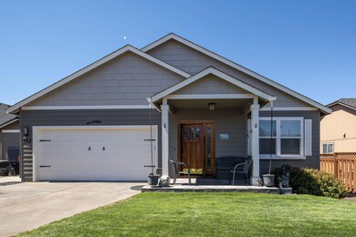 183 SW 34th Ln-2