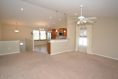 1537DarlingtonTr_03