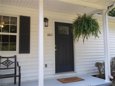 1013 Breeze Way Ct, Asheboro, NC 27203 - photo 2